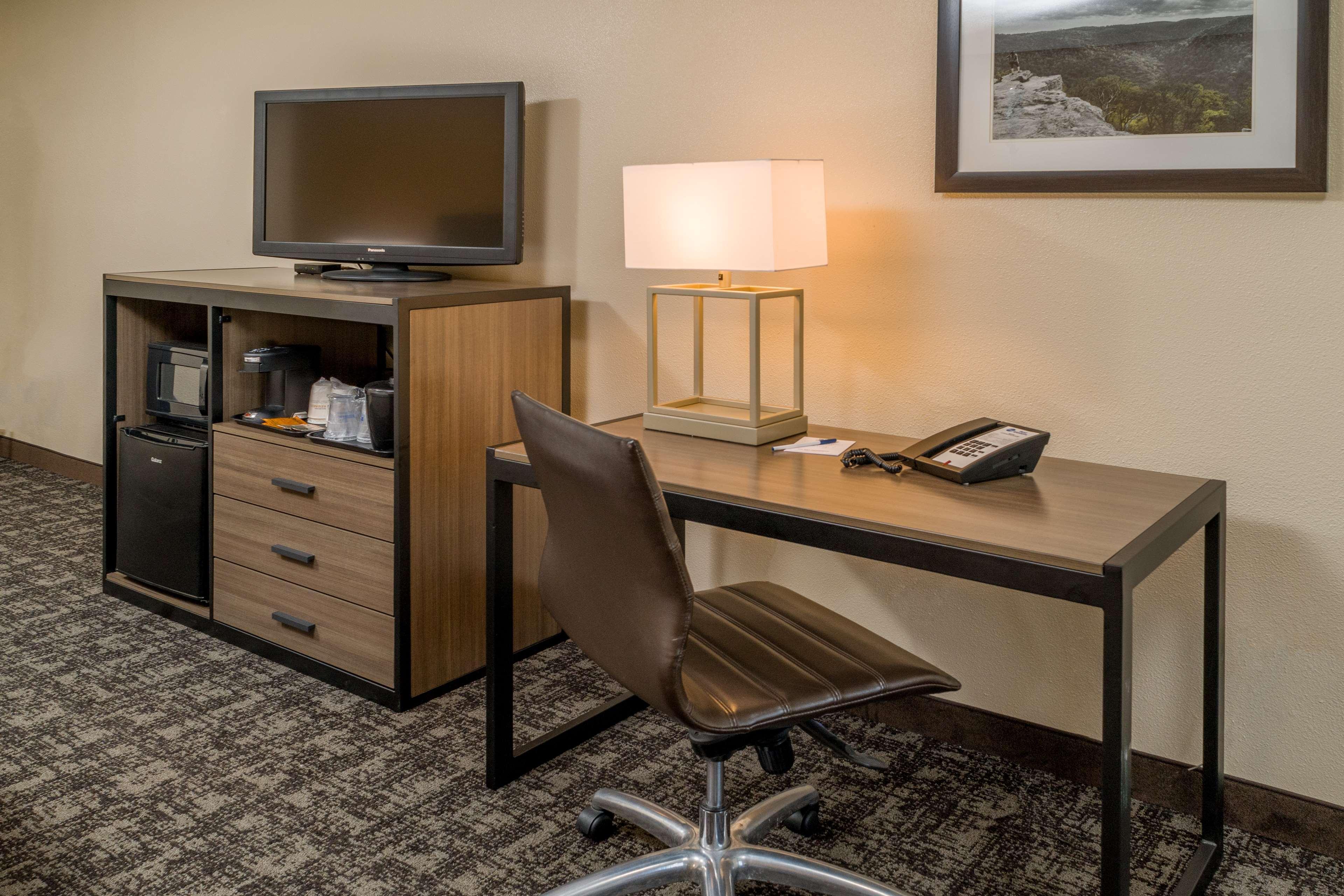 Best Western Logan Inn Chapmanville Екстериор снимка