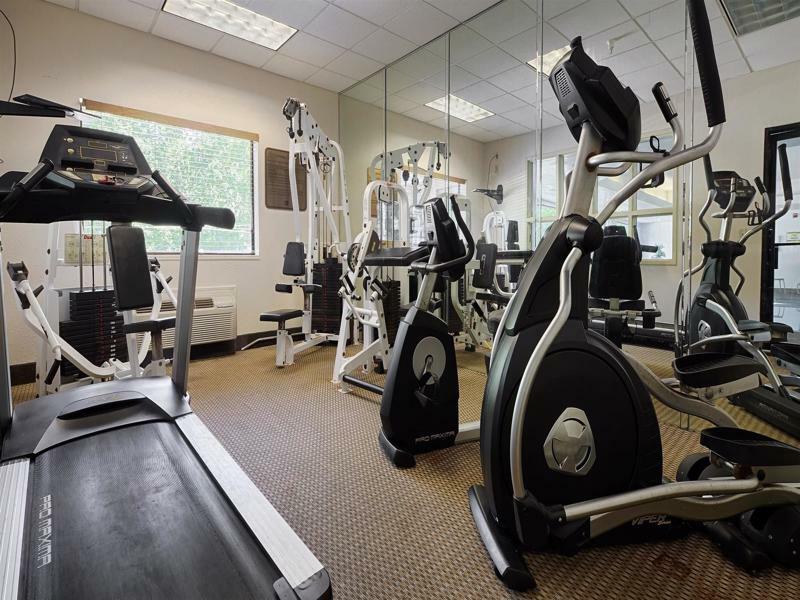Best Western Logan Inn Chapmanville Екстериор снимка